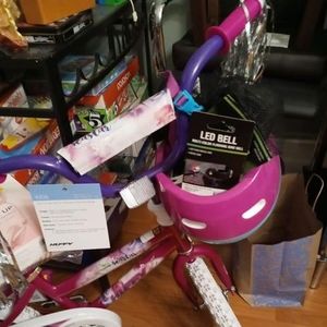 Meet your Posher, Geneva